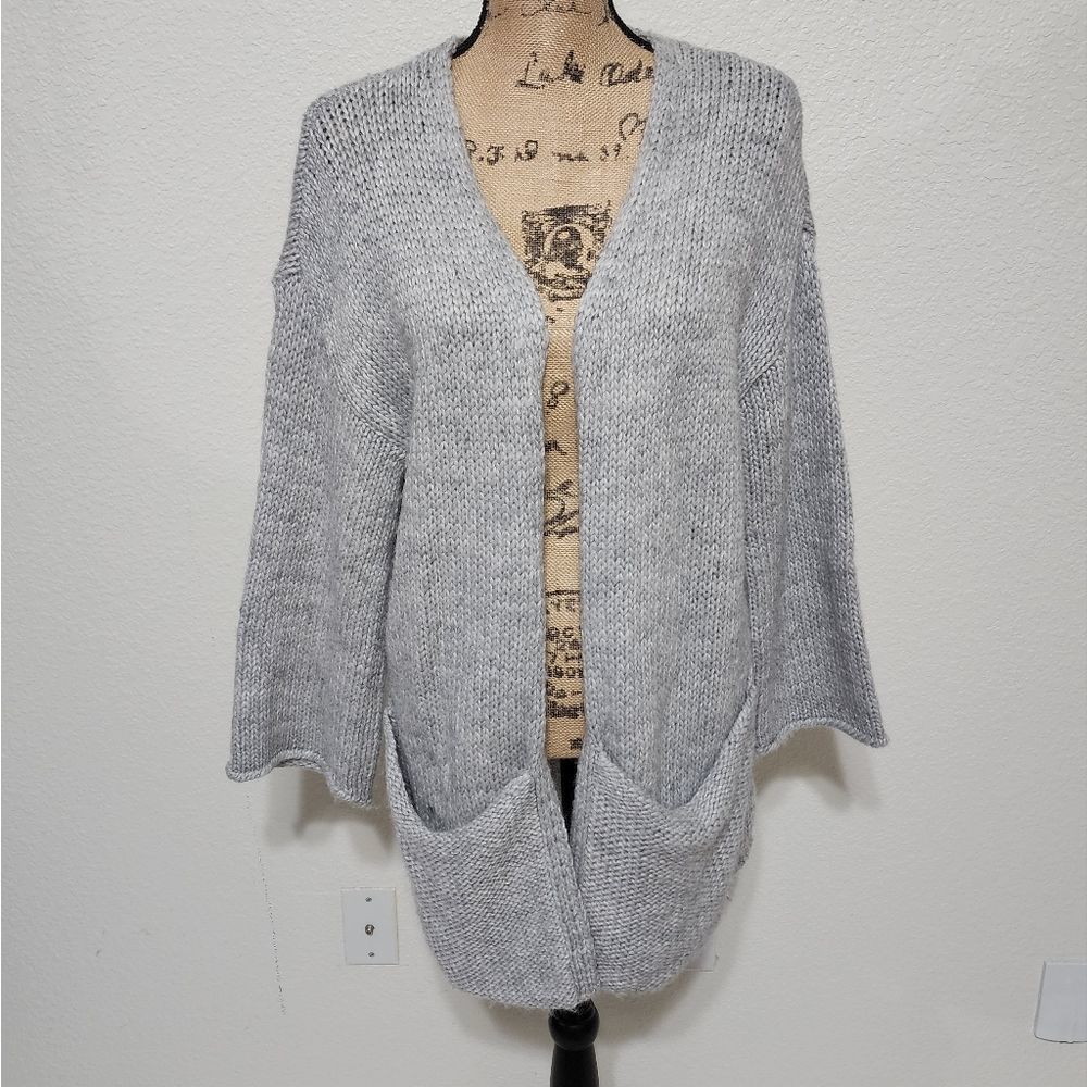 Aerie AEO wool blend grey cozy comfy sweater cardigan size medium